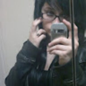 Meet your Posher, Sayleana